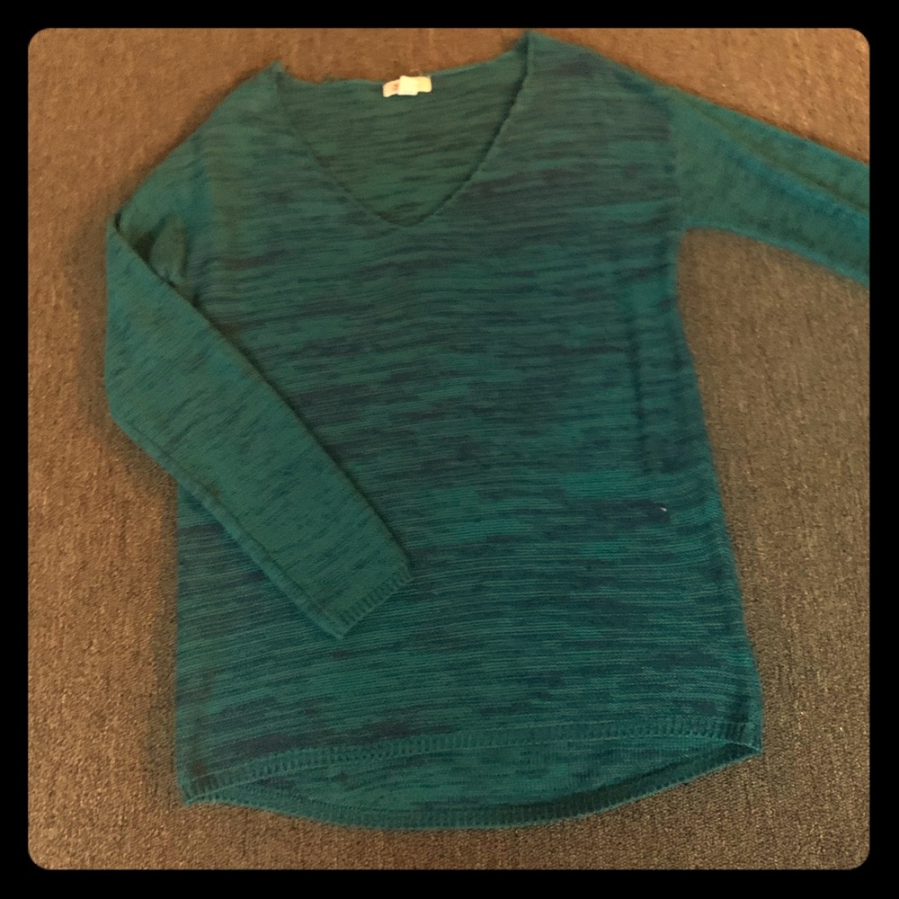 Women’s sweater
